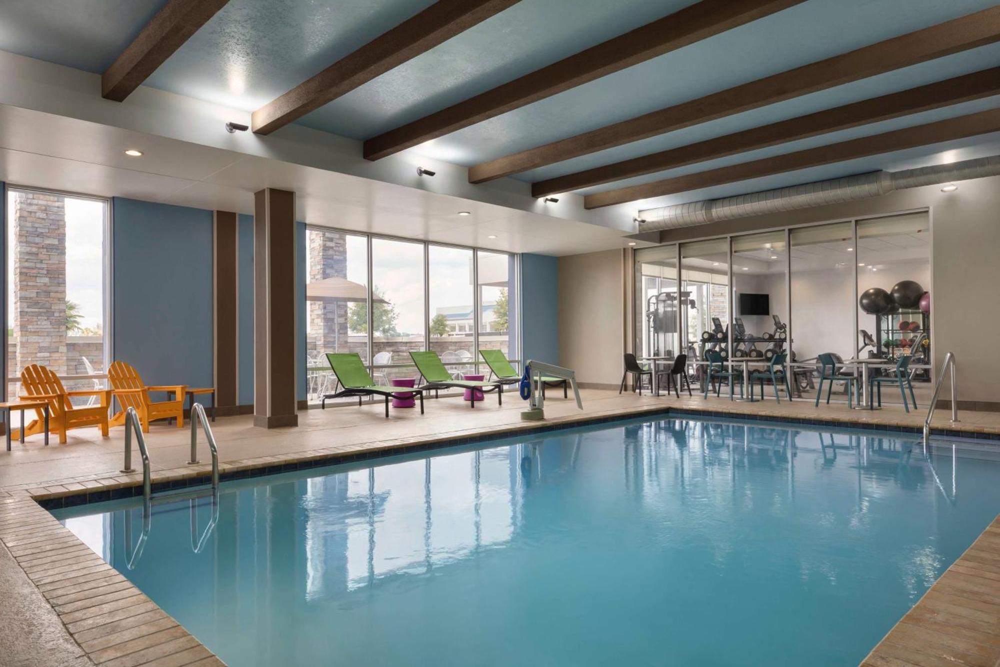 Home2Suites By Hilton Флоренс Экстерьер фото